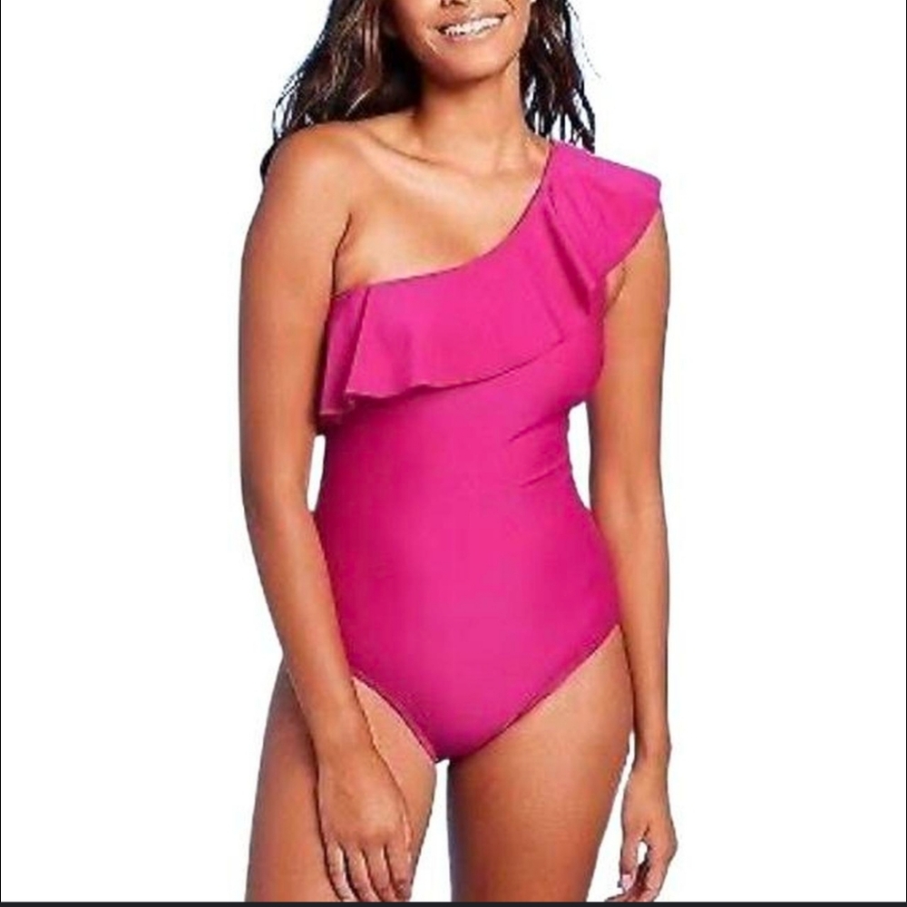 One Shoulder Pink Swimsuit